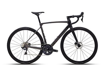 Rower szosowy Polygon Strattos S8 Disc