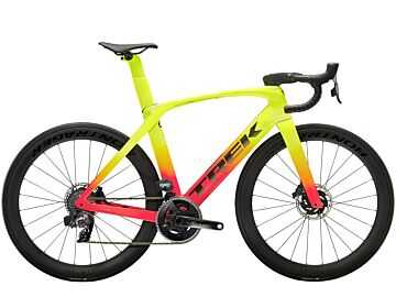 Rower szosowy Trek Madone SLR 7 eTap 2022