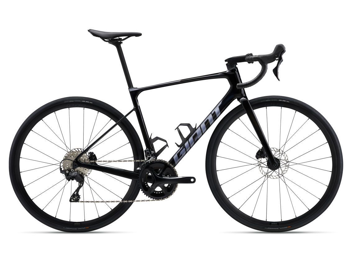 Rower szosowy Giant Defy Advanced 2 2025