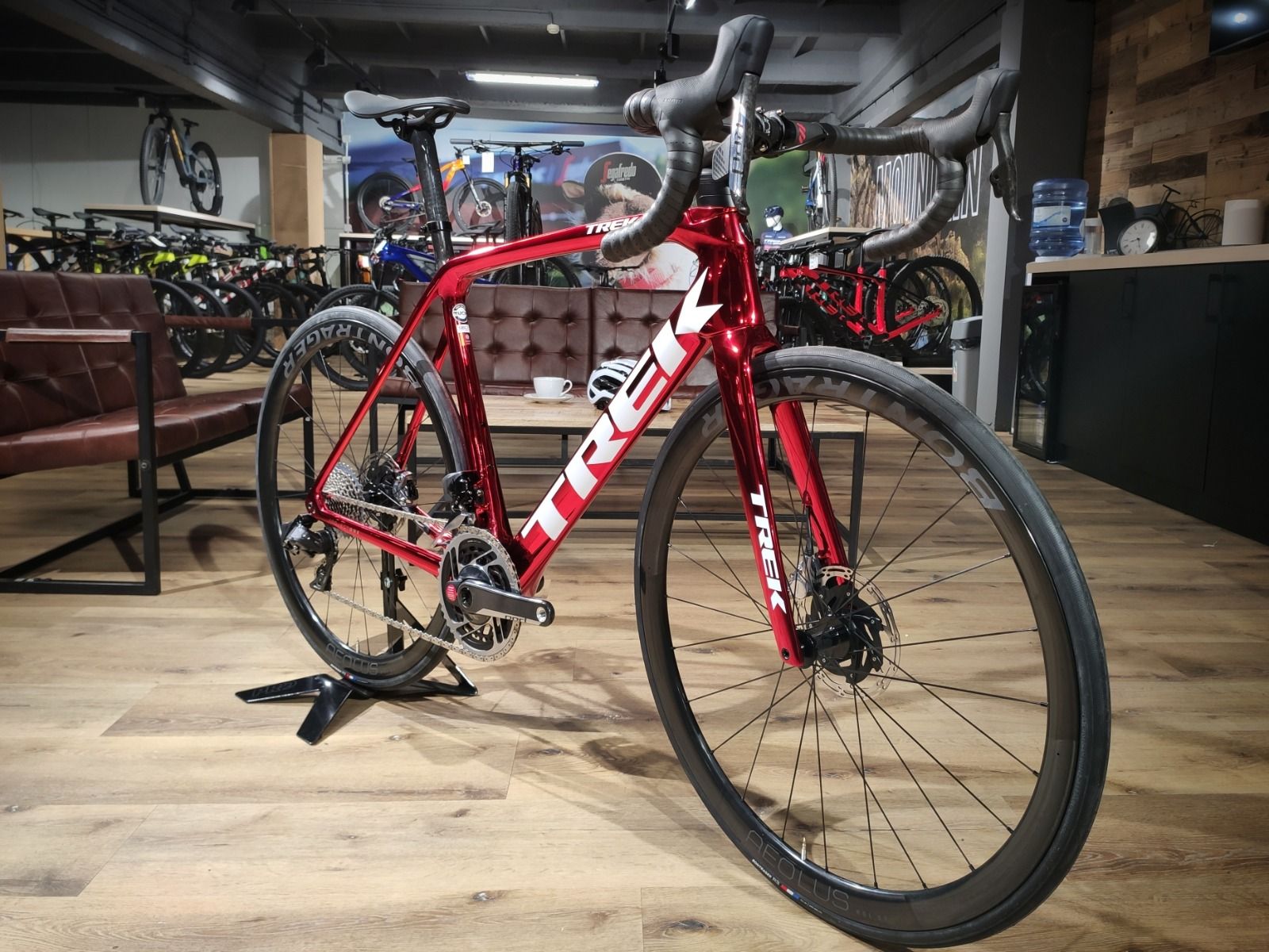 Rower szosowy Trek Emonda SLR 9 eTap Project One 56 ICON