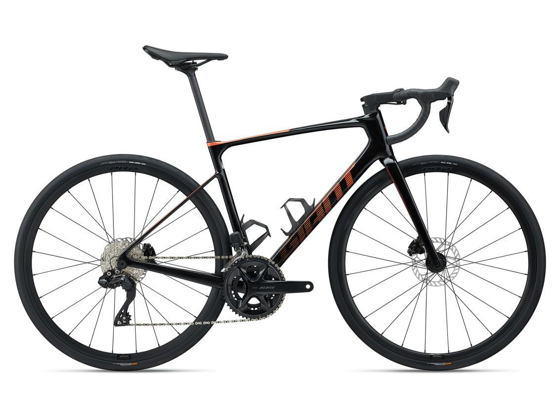 Rower szosowy Giant Defy Advanced 1 2024