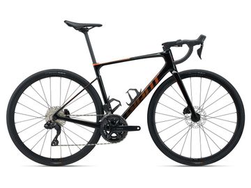 Rower szosowy Giant Defy Advanced 1 2024