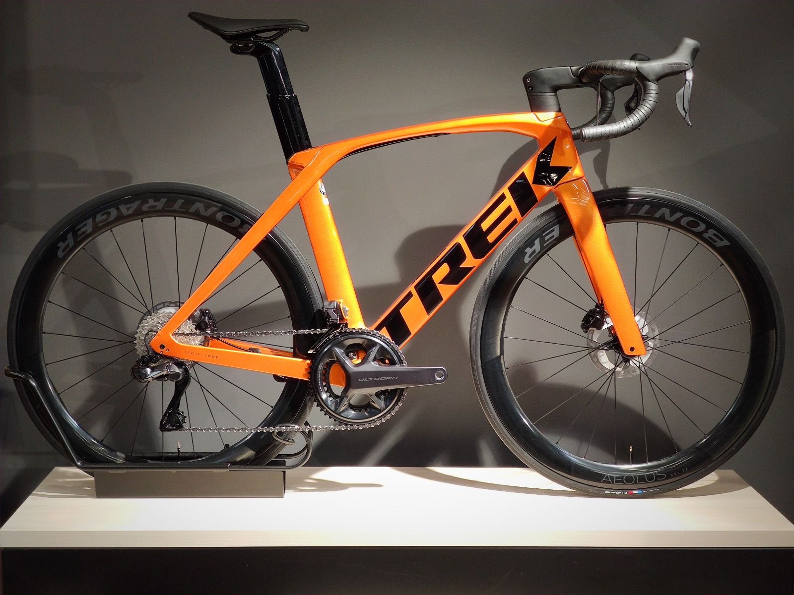 Rower szosowy Trek Madone SLR 7 Di2 Project One 2022