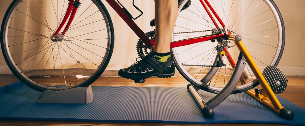 Jak zrobić trenażer do roweru – poradnik krok po kroku