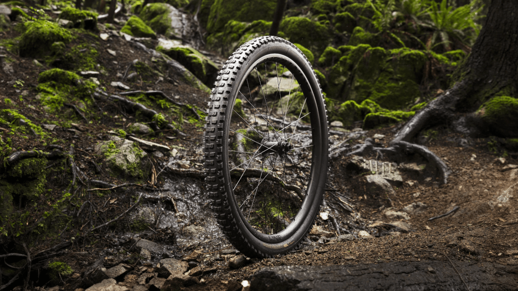 Opony bezdętkowe — oznaczenia i funkcjonowanie systemu Tubeless Ready