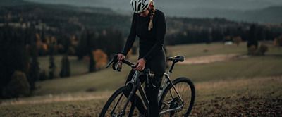 Bielizna termoaktywna – jaką wybrać, gdy wybierasz się na rower? Podpowiadamy! 