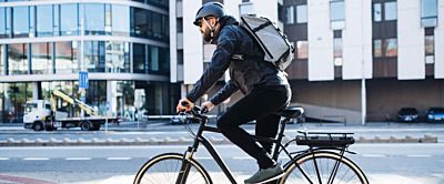 Prawidłowa pozycja na rowerze – jak siedzieć, żeby jeździło się lepiej?