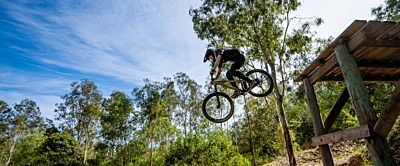 Downhill: co to jest i jakie daje możliwości?