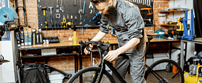 Jak założyć wianki w rowerze?