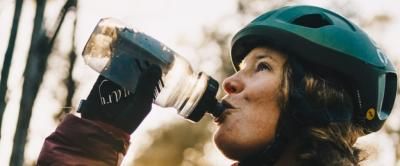 Jak zrobić elektrolity w domu: przewodnik dla rowerzystów