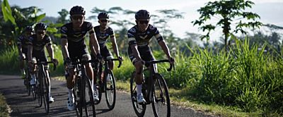 Poznaj zasady jazdy rowerem w grupie