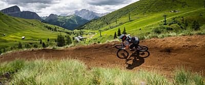 Piszczące Hamulce w Rowerze – Jak Zdiagnozować i Naprawić?