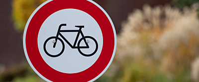 Po jakich drogach nie można jeździć rowerem?