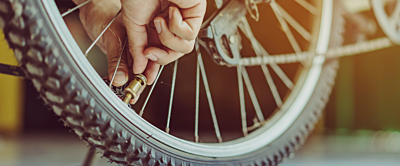 Rodzaje wentyli rowerowych, czyli jak wybrać odpowiednią dętkę rowerową 