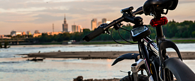 Trasy rowerowe Warszawa – poznawaj miasto na dwóch kółkach! [PRZEWODNIK]