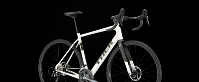 Trek Domane AL2 vs. Trek Domane AL4 – Kompleksowe porównanie dwóch popularnych modeli rowerów szosowych