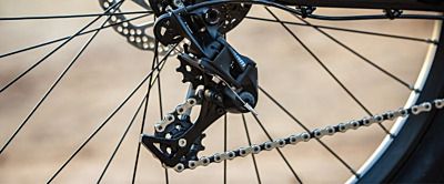 Zaplatanie koła rowerowego – co musisz wiedzieć