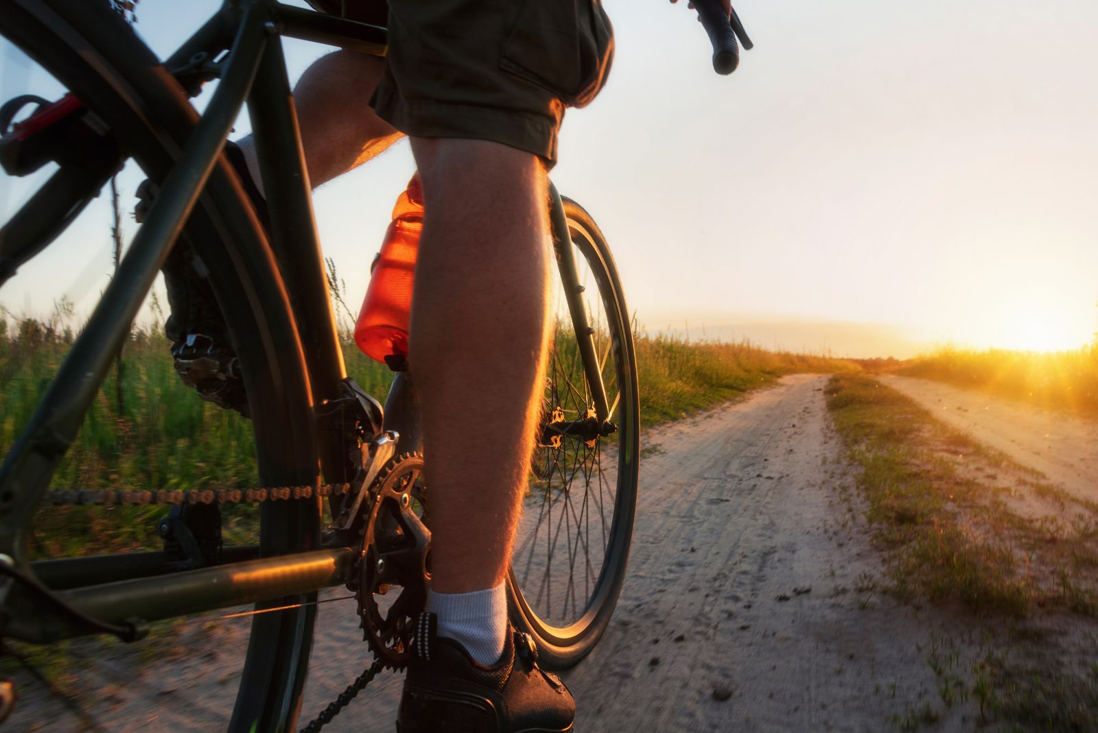Rower crossowy do 5000 zł? Jaki model będzie najlepszy do jazdy po żwirze i rejonach miejskich