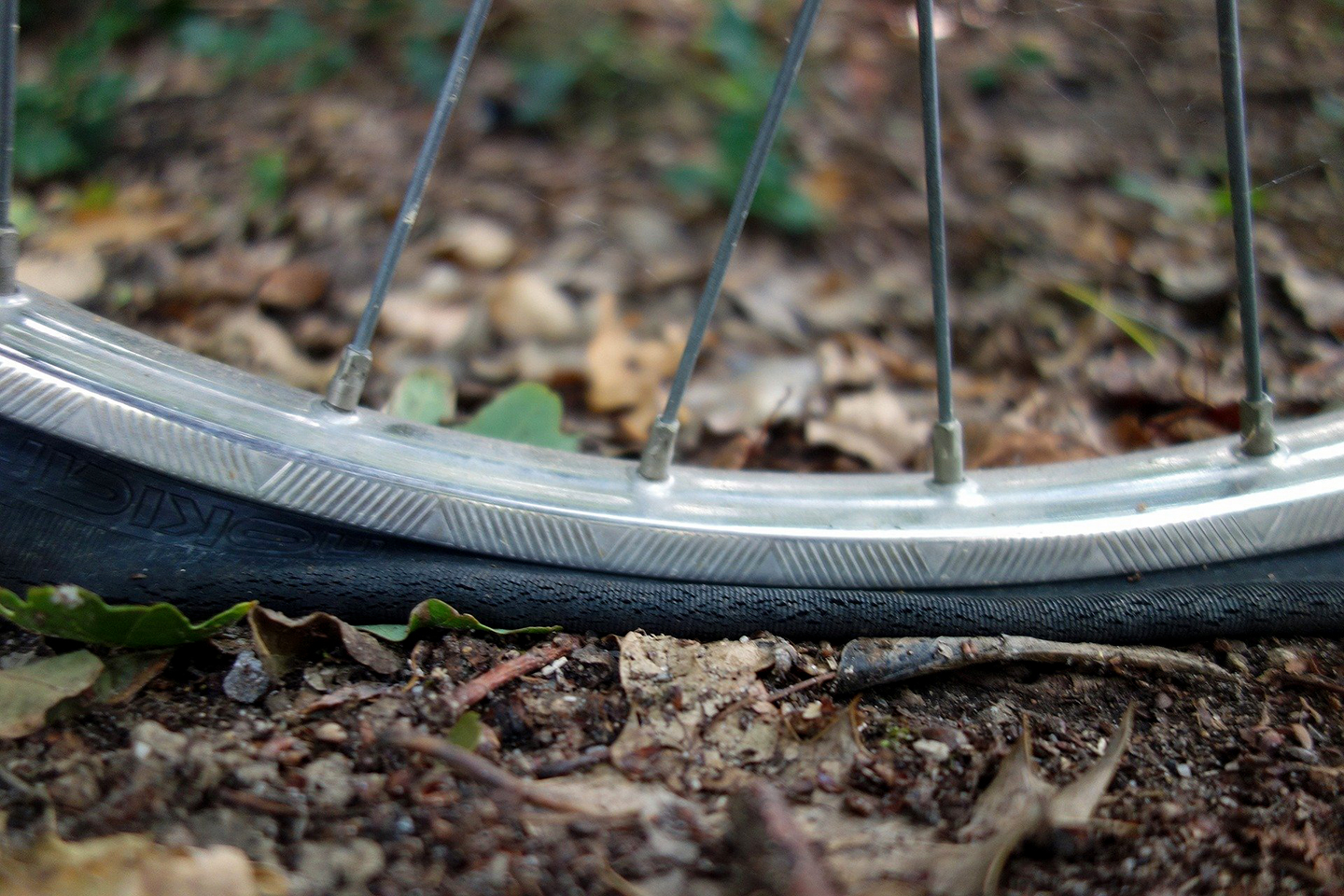 Brak powietrza w oponie sprint-rowery.pl
